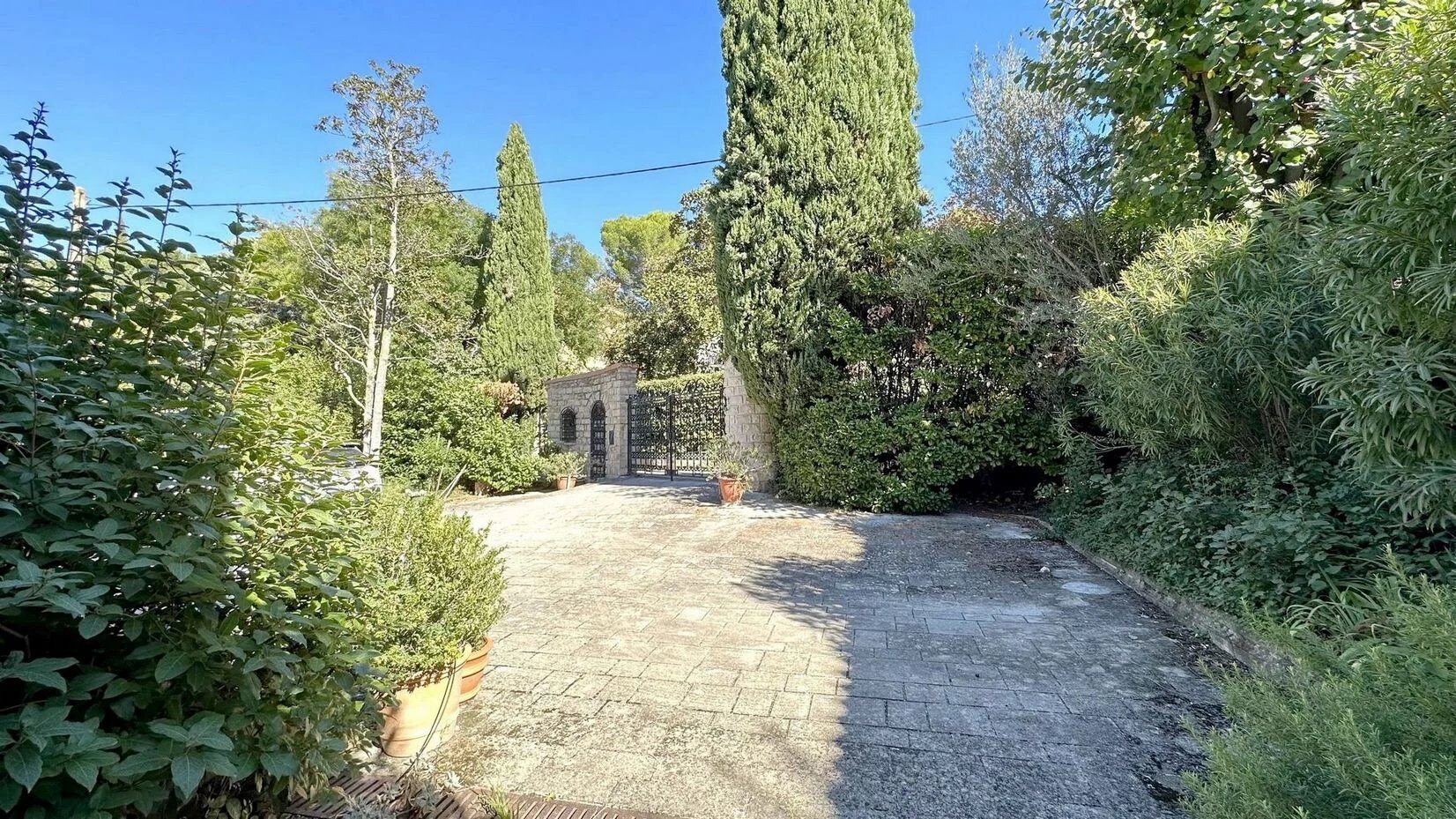 Property view 4