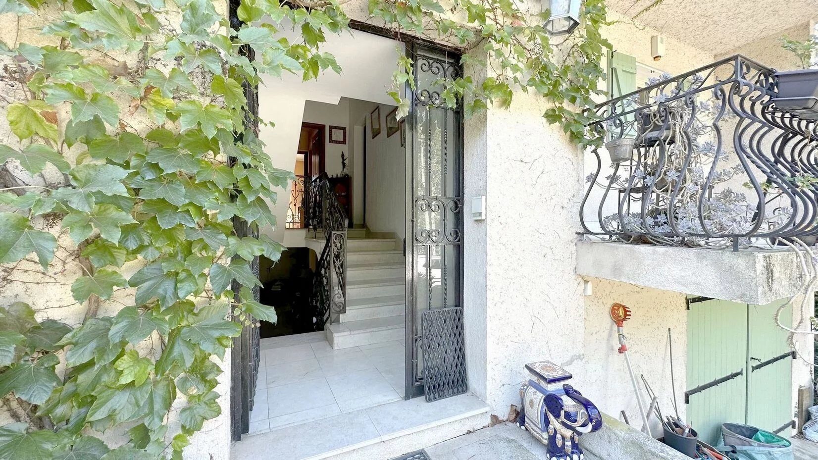 Property view 5