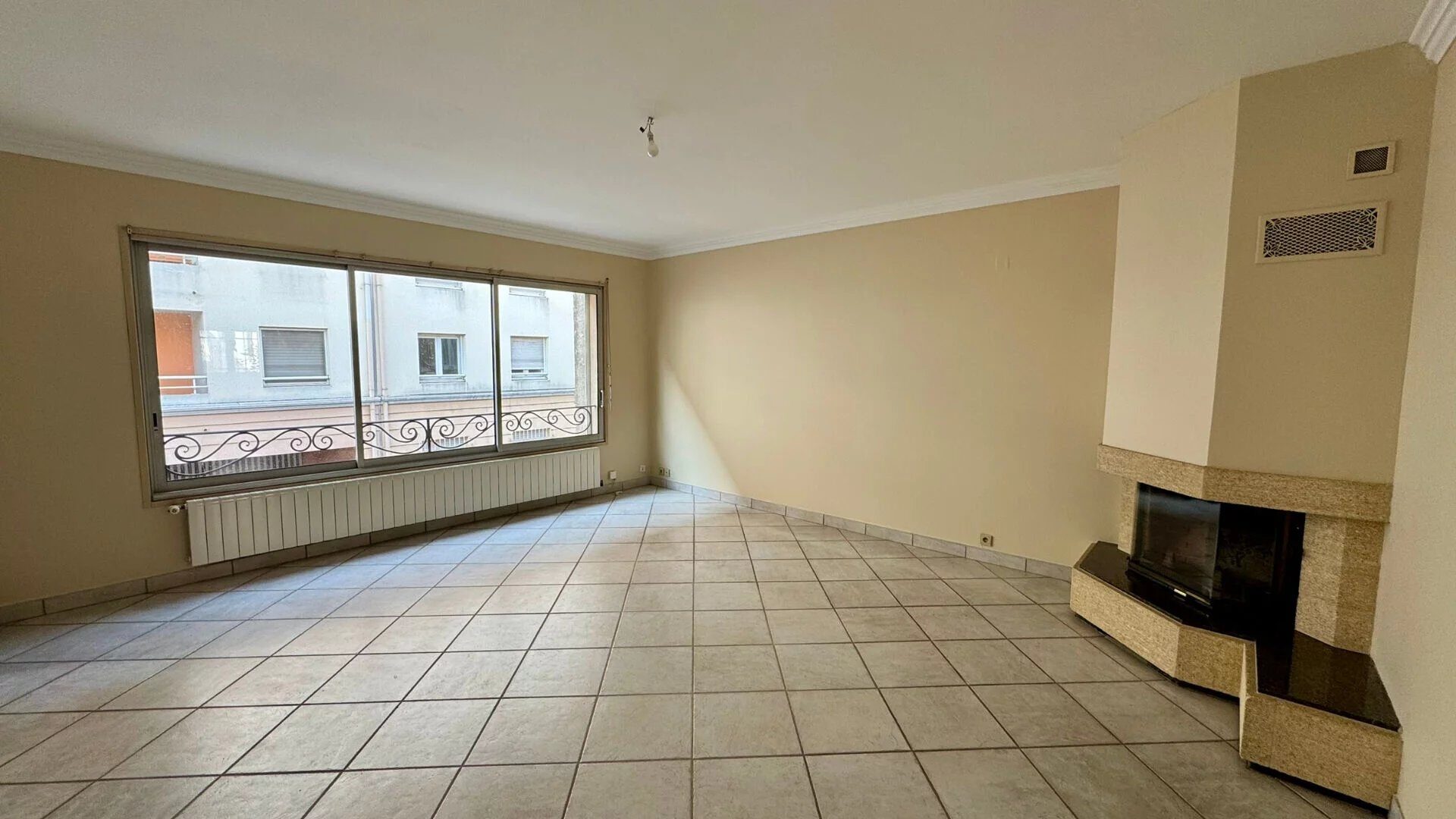 Property view 4
